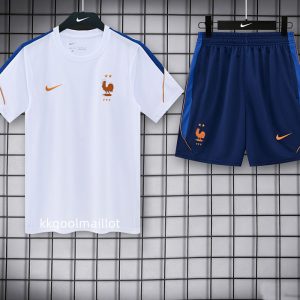 Ensemble France 2026 2027 Blanc